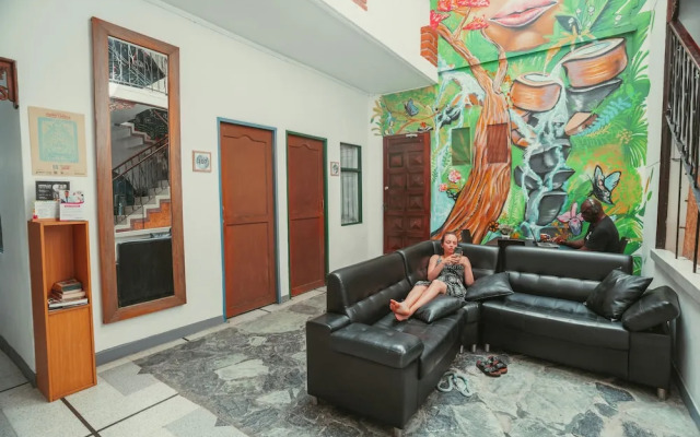 Hostal Pura Vida La 70