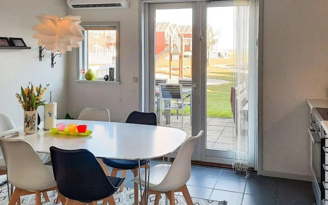 6 Person Holiday Home in Hadsund