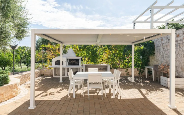 Villa Polignano con Piscina by Wonderful Italy