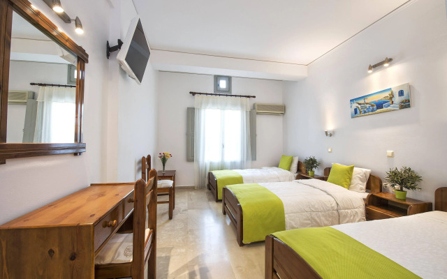Hotel Makarios