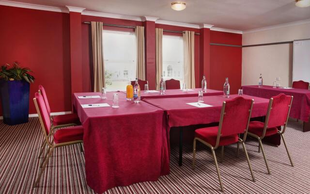 Garden Court Hotel Aylesbury