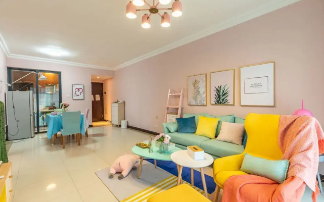 Locals Boutique Apartment Huafa Plaza 9