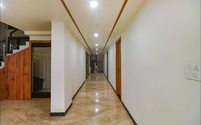 FabHotel The Crown I