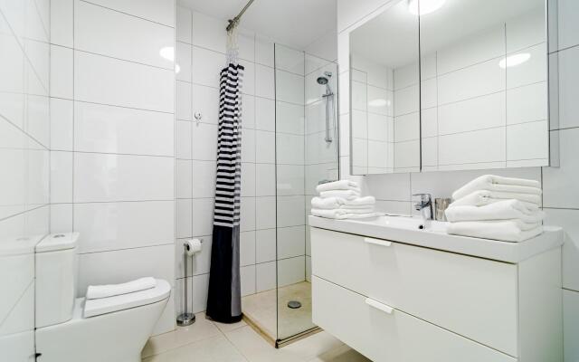 Modern Beachside Apartment in Estepona