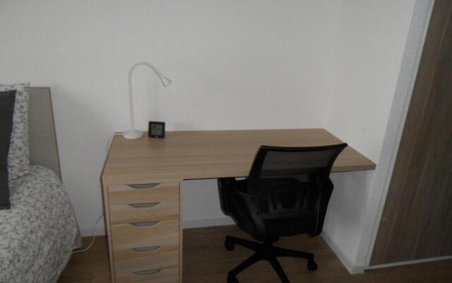 # Studio Bon Emplacement Avec Parking #