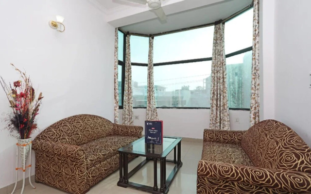 Hotel R Paradise by OYO Rooms