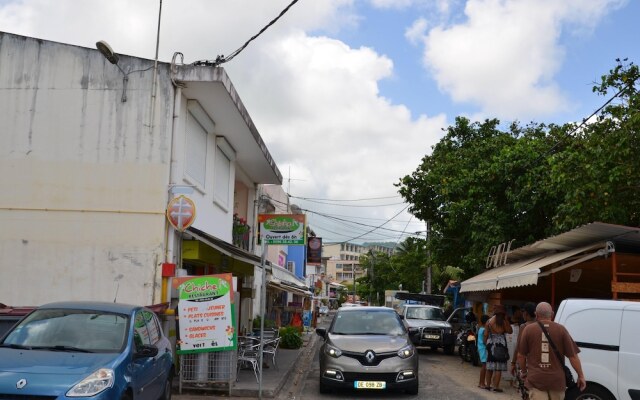 Studio in Saint Anne, With Enclosed Garden and Wifi