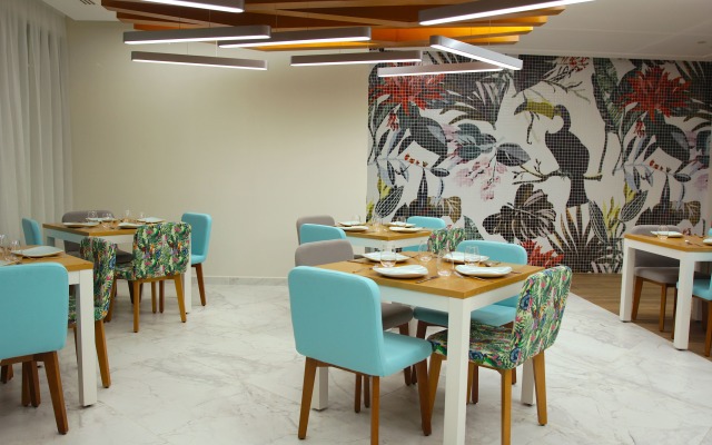 Grand Aston Habana