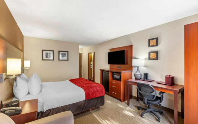 Comfort Inn Airport West