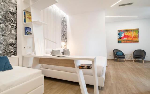 Hotel One