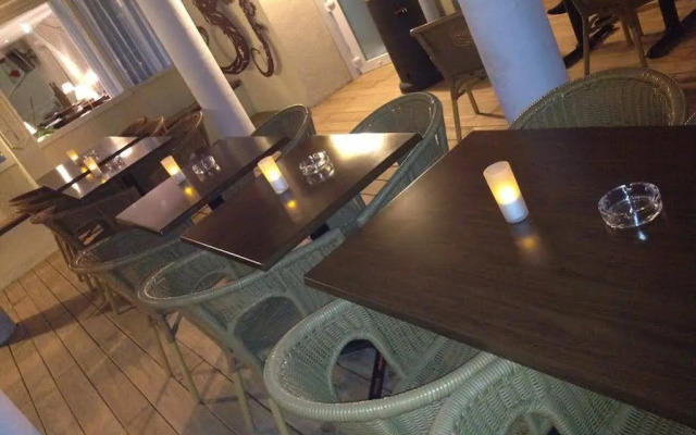 L'Oasis