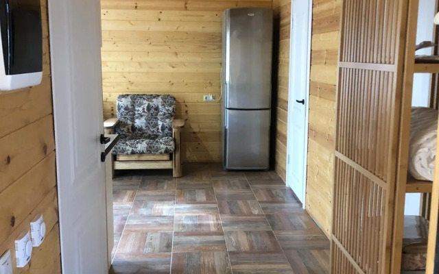 Домик у леса