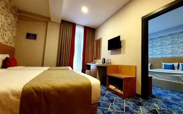 Porto Hotel Baku