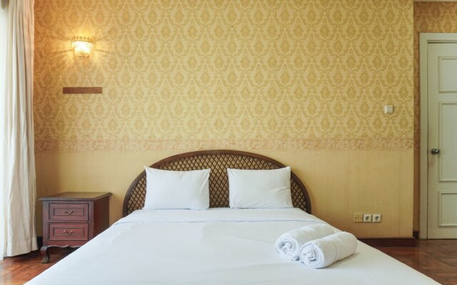 Spacious and Elegant 2BR @ Kedoya Elok Apartment