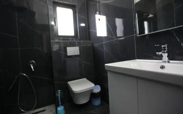 Irdi Aparthotel