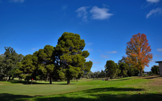 Renmark Resort