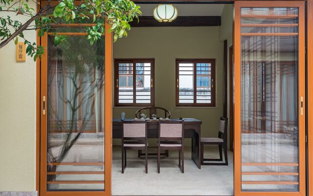 Lijiang Moreline Lodge