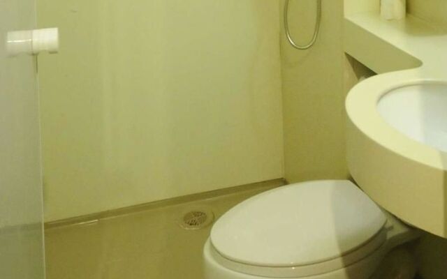 Eaka 365 Cangzhou Railway Station