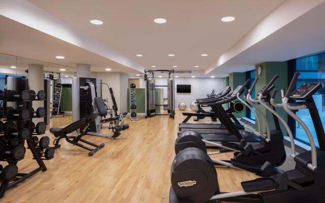 Staybridge Suites London Heathrow - Bath Road by IHG