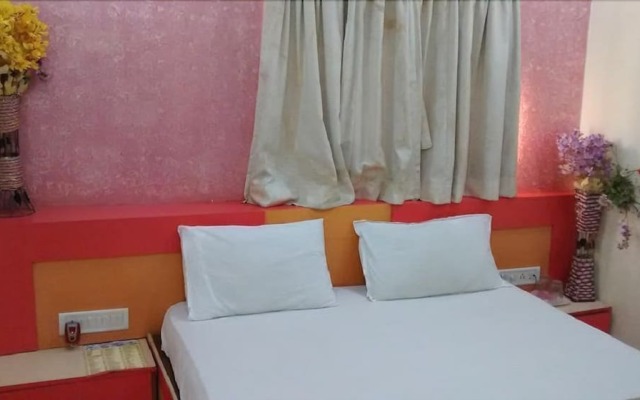 Room Maangta 127 - Andheri