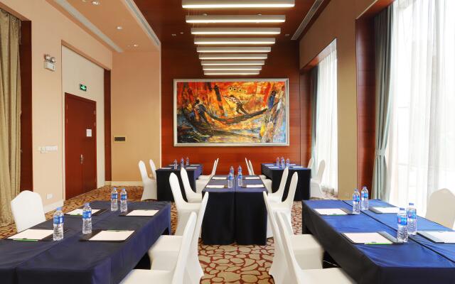 Holiday Inn Shanghai Pudong Nanpu by IHG