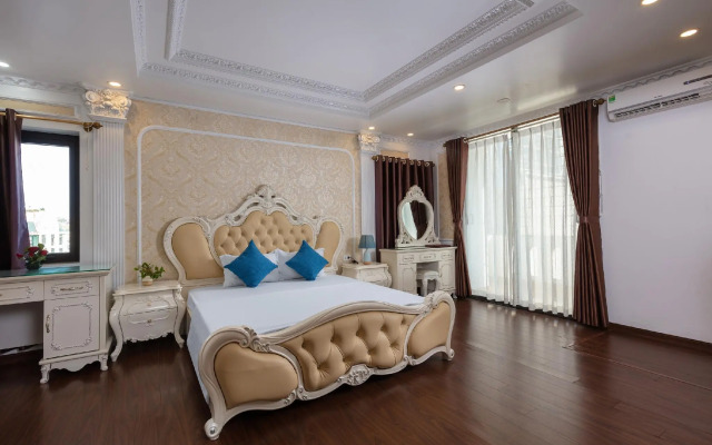 Phoenix Hotel Ha Long