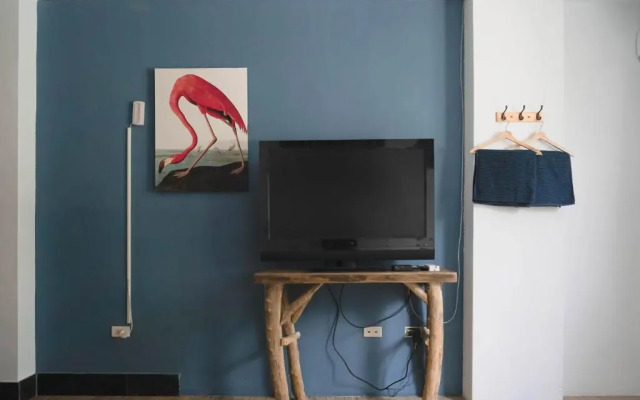 Dulan The Travel Bug Bistro Inn