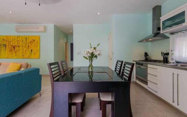 Capri by Playa District