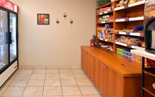Candlewood Suites Polaris by IHG