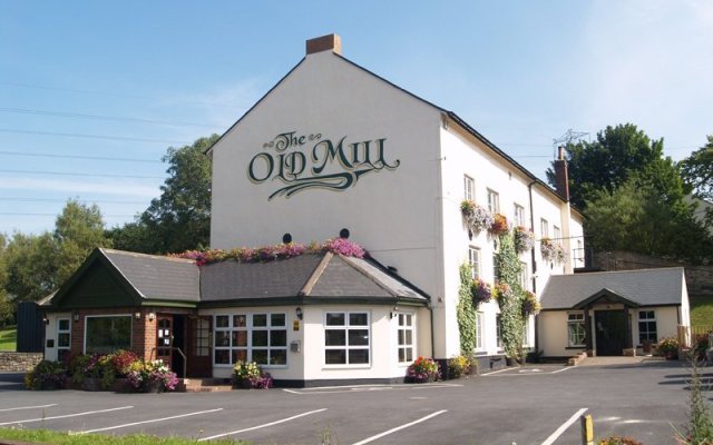 Old Mill Hotel And Lodge