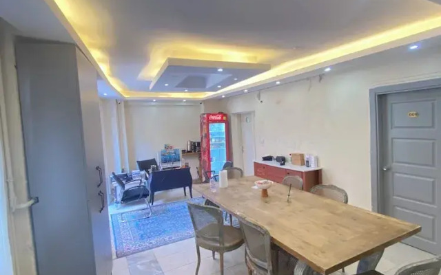 Çinar Otel