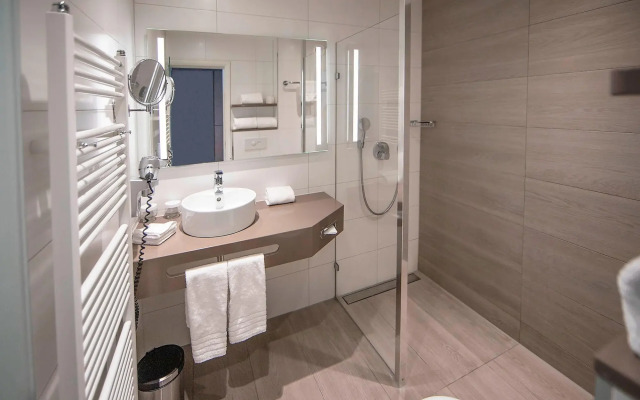 Apollo Hotel Amsterdam, a Tribute Portfolio Hotel