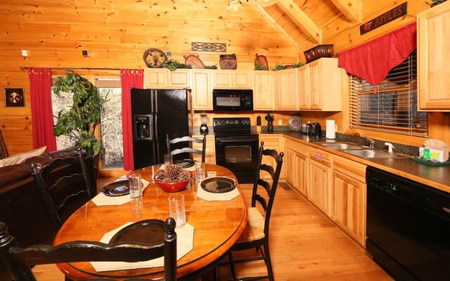 Sweet Surrender 1 Br cabin by RedAwning