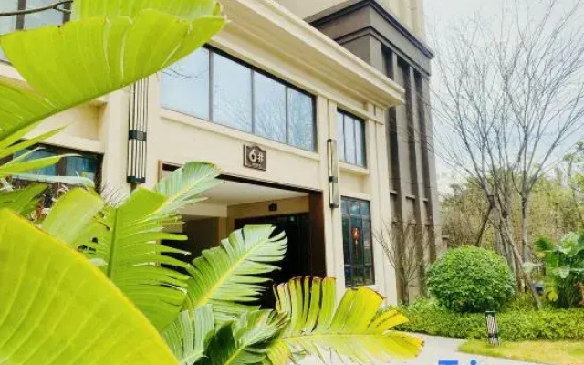 Xincuo Banting No.1 Apartment (Rongsheng Xiyuan)