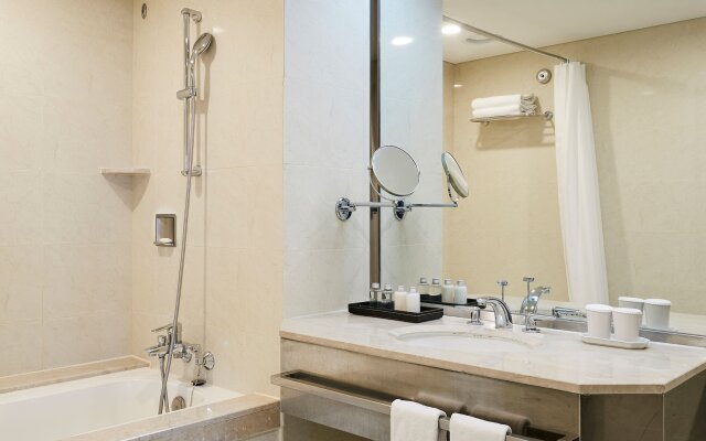 The Suites Hotel Jeju