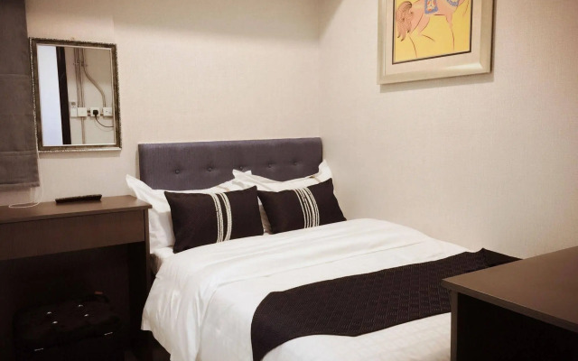 Seasons Hotel
