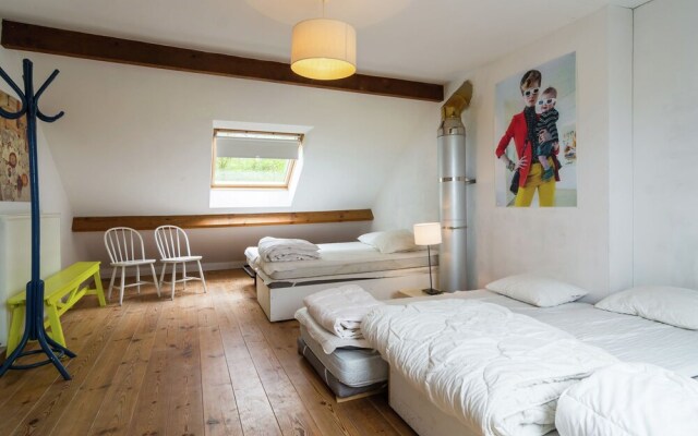 Ecological House near Maredsous