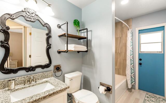Private Pool House, Near all Famous Attractions!!!