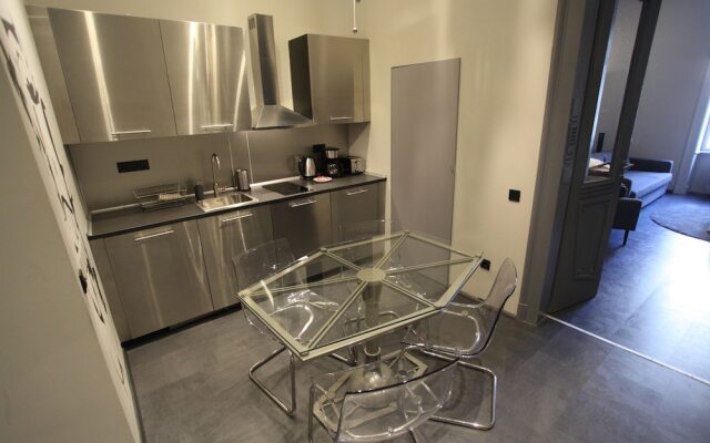 Dfive Apartments - Galactic