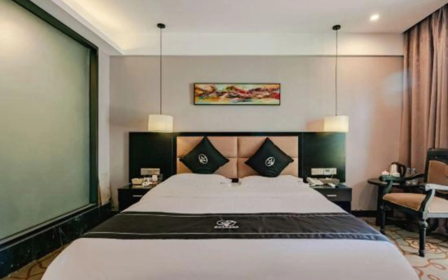 Black Prince Art Hotel (Luzhou Longmatan District Government Store)