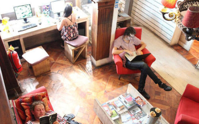 Dominica Hostel