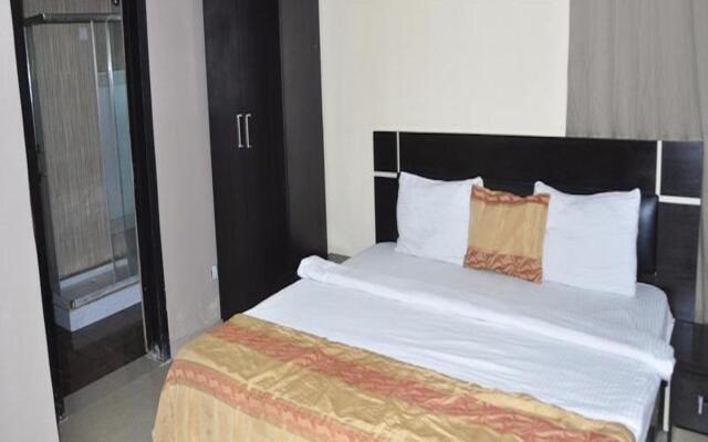 Beni Apartments And Suites