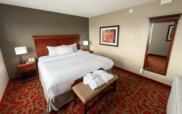 Ramada by Wyndham Sherwood Park