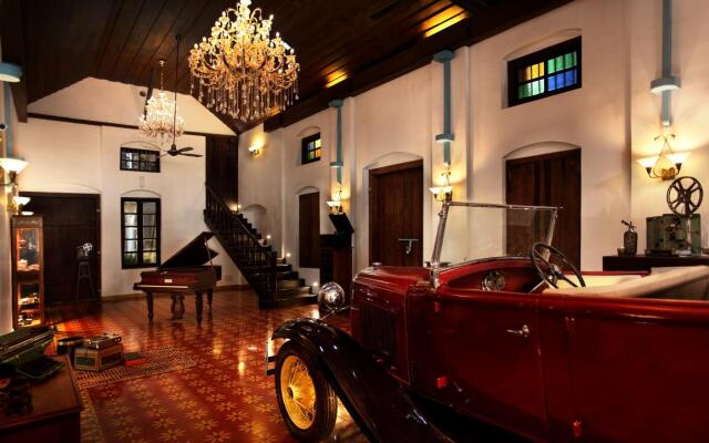 Waterfront Granary A Museum Hotel