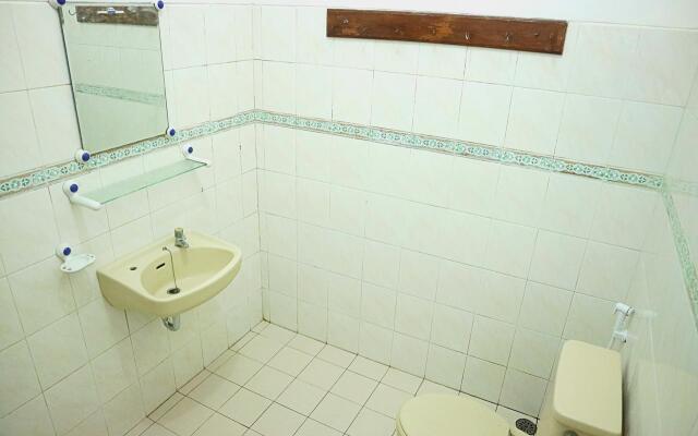 OYO 851 Rumah Mumu Kost & Homestay