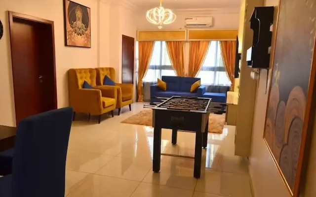 Lilly Grand Luxury Hotel and Apartment