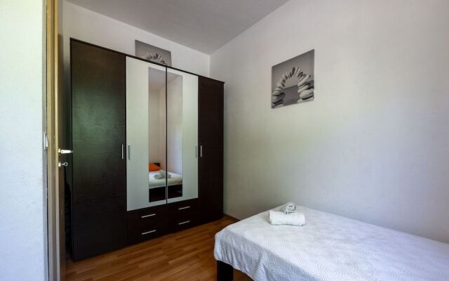 Apartments Ena