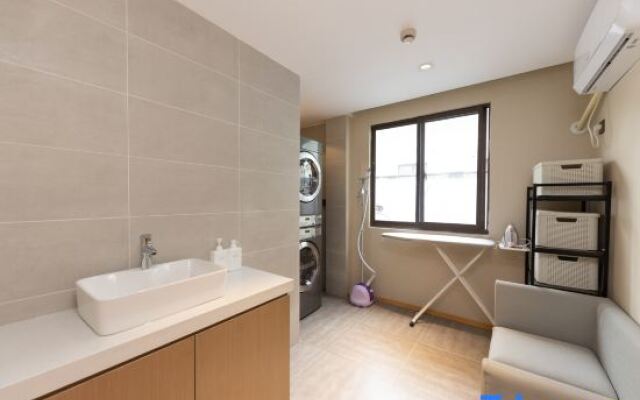 Kelun hotel（Shanghai Jiaotong University Store）