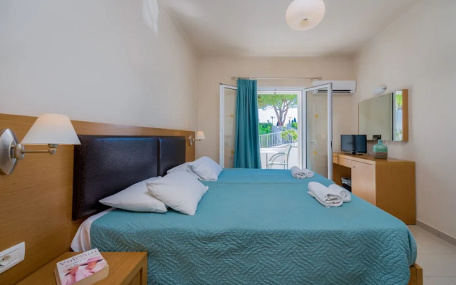 Denny's Inn Hotel