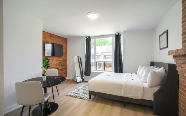 The Station Aparthotel
